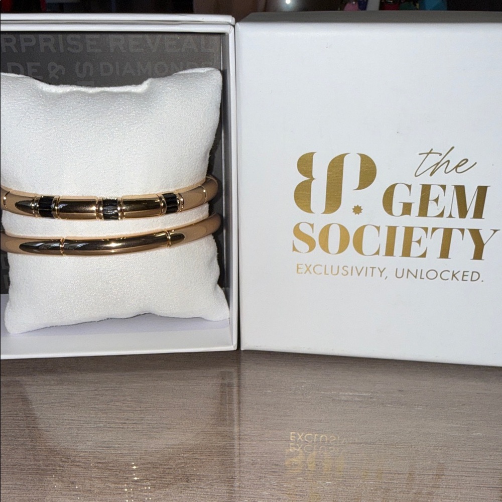 The Gem Society Gold Tone Triple Bangle Bracelet Set